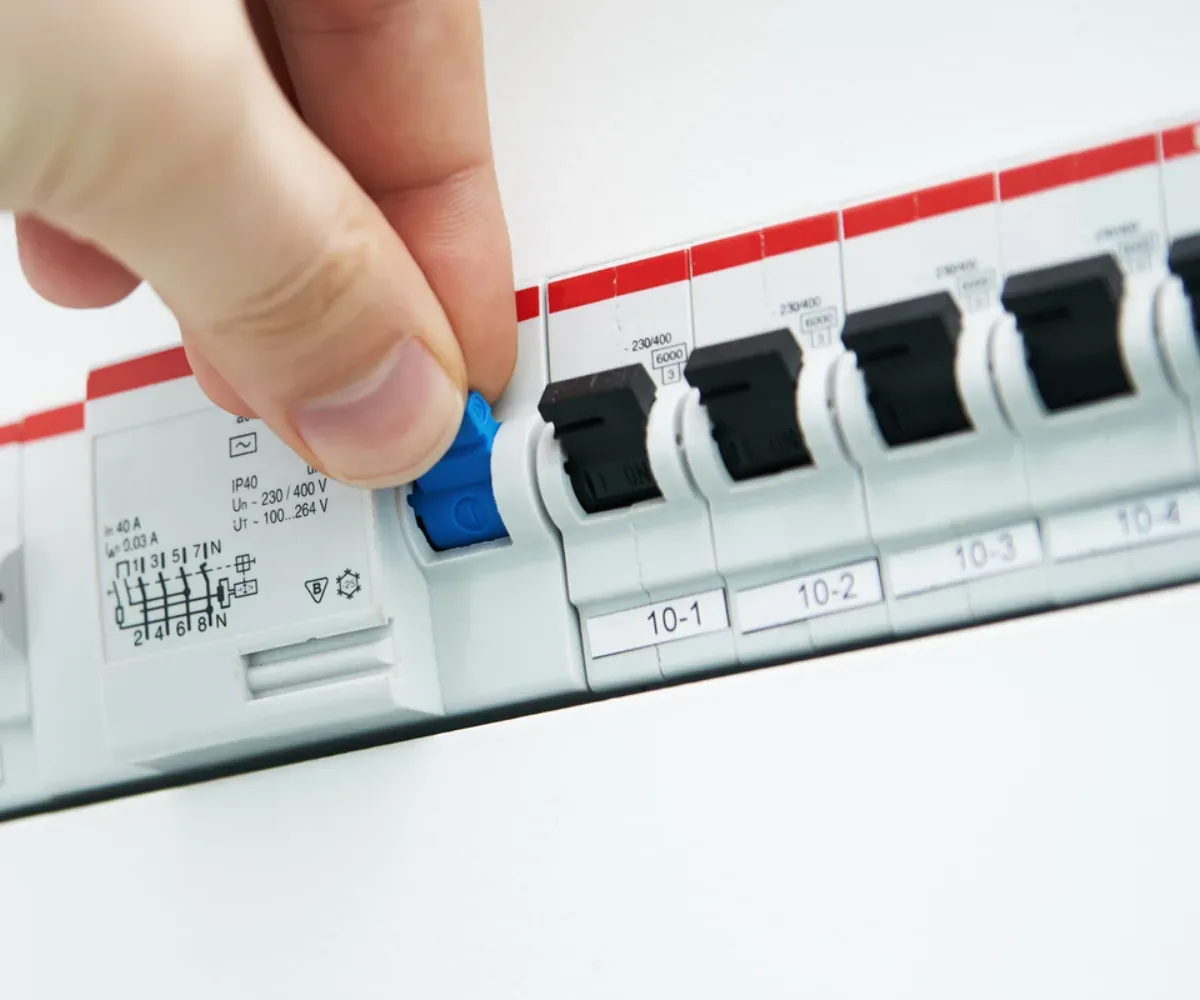 Diagnostic électrique obligatoire à Nanterre